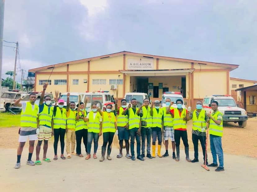 Youth Volunteers at Kailahun Hospital